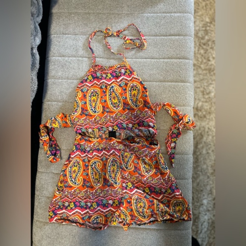 Halter top Crop Top + Shorts Floral Print connected Romper